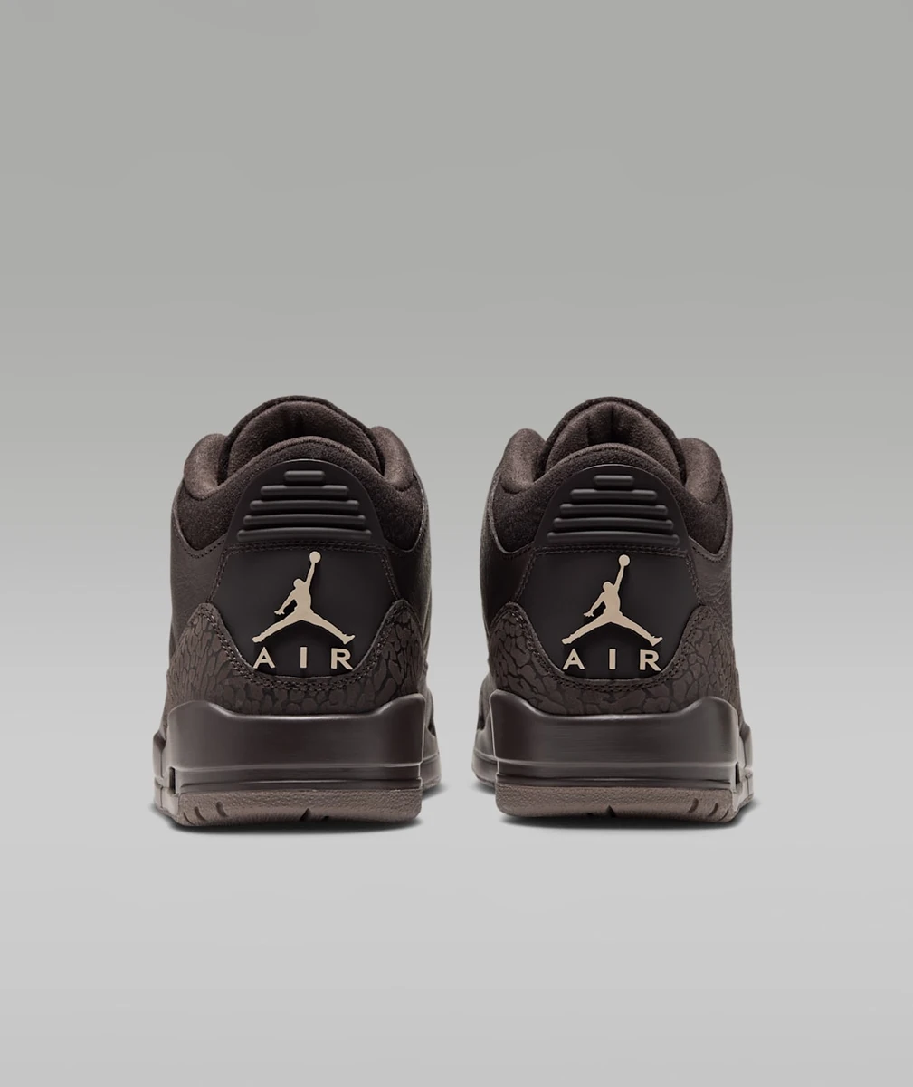 Air Jordan 3 Retro
'Fireside' — CK9246-200