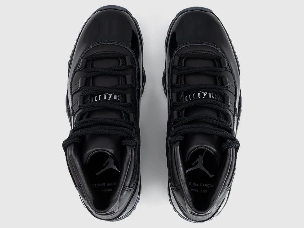 Comme des Garçons
Homme Plus x Air Jordan 11
'Black' — IV7639-001
