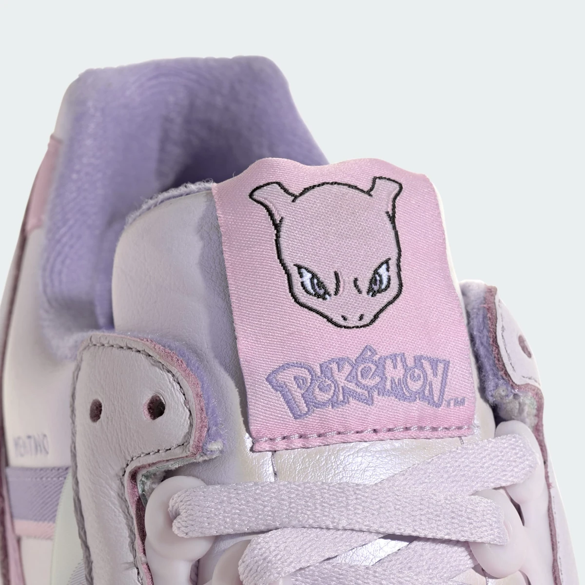adidas x Pokémon
ZX 8000
'Mewtwo' — KI5326