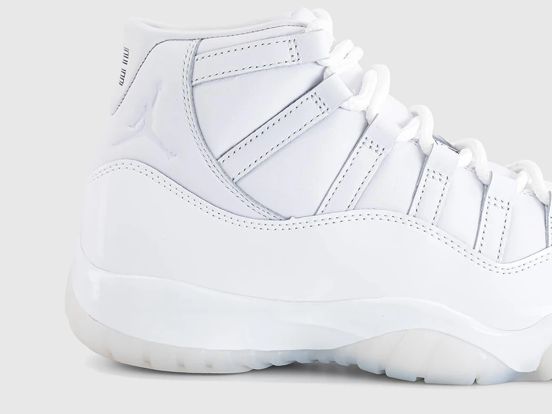 Comme des Garçons
Homme Plus x Air Jordan 11
'White' — IV7639-100