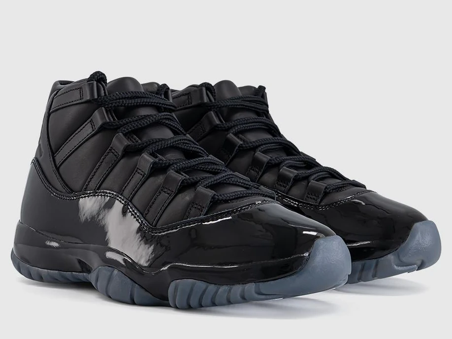 Comme des Garçons
Homme Plus x Air Jordan 11
'Black' — IV7639-001