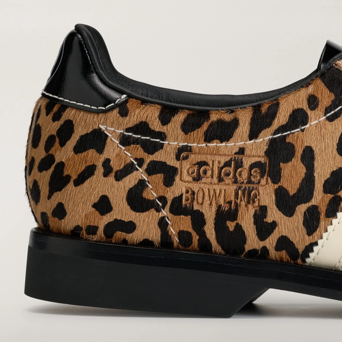 adidas x Brain Dead Bowling
'Snakeskin'
Brown / White / Black — KH8143