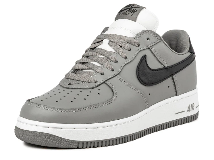 Nike Air Force 1 ’01 ‘Light Army’: The 2001 Profile Returns in Green — IV4501-300