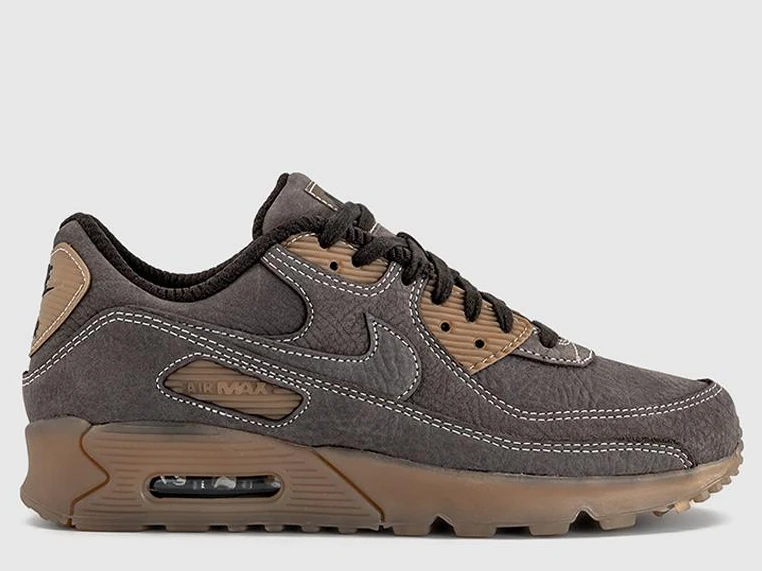 Nike Air Max 90: The Icon Redefining Sporty Style — IR1953-200