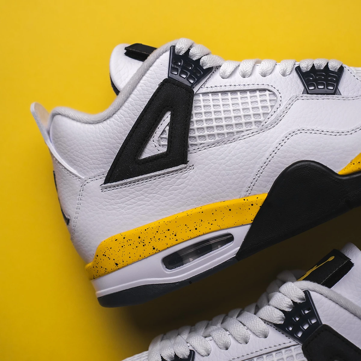 Air Jordan 4 ‘Rare Air’ ‘Tour Yellow’: Twenty Years Later, Yellow Makes a Comeback — IO2463-102