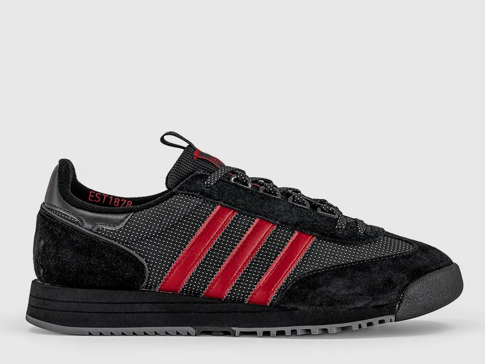 adidas SPZL x Manchester United
FC SL83
Core Black / Silver Metallic — KK0764