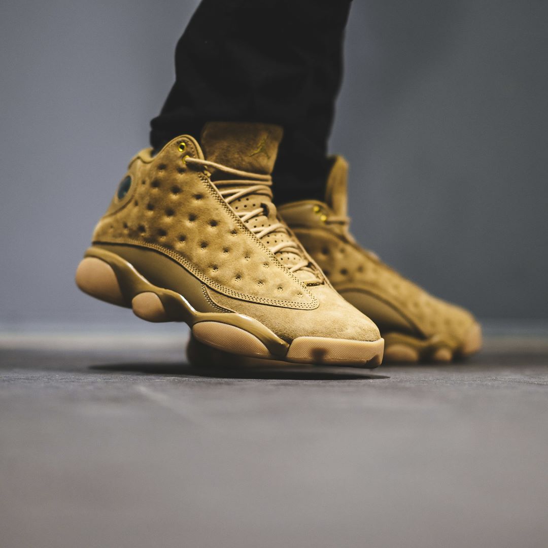 tan jordan retro 13