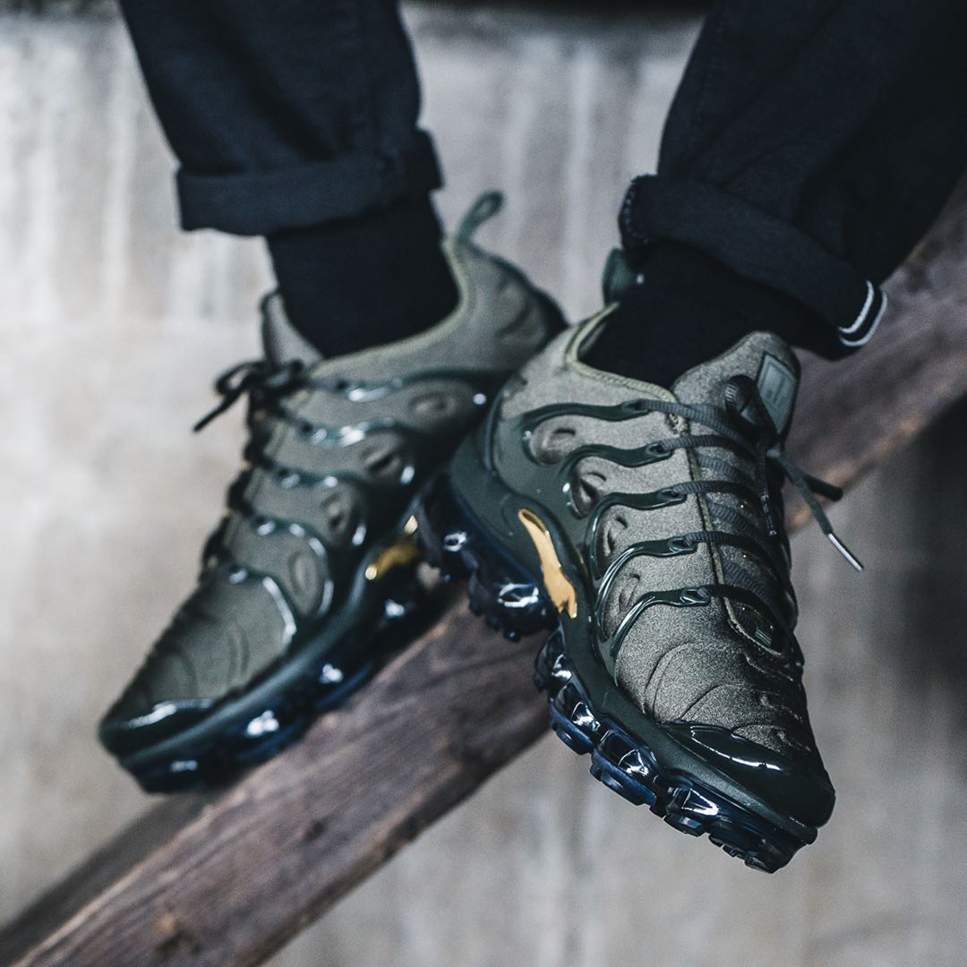 Steal Alert STEAL WHO WANTED CIE VAPORMAX plus