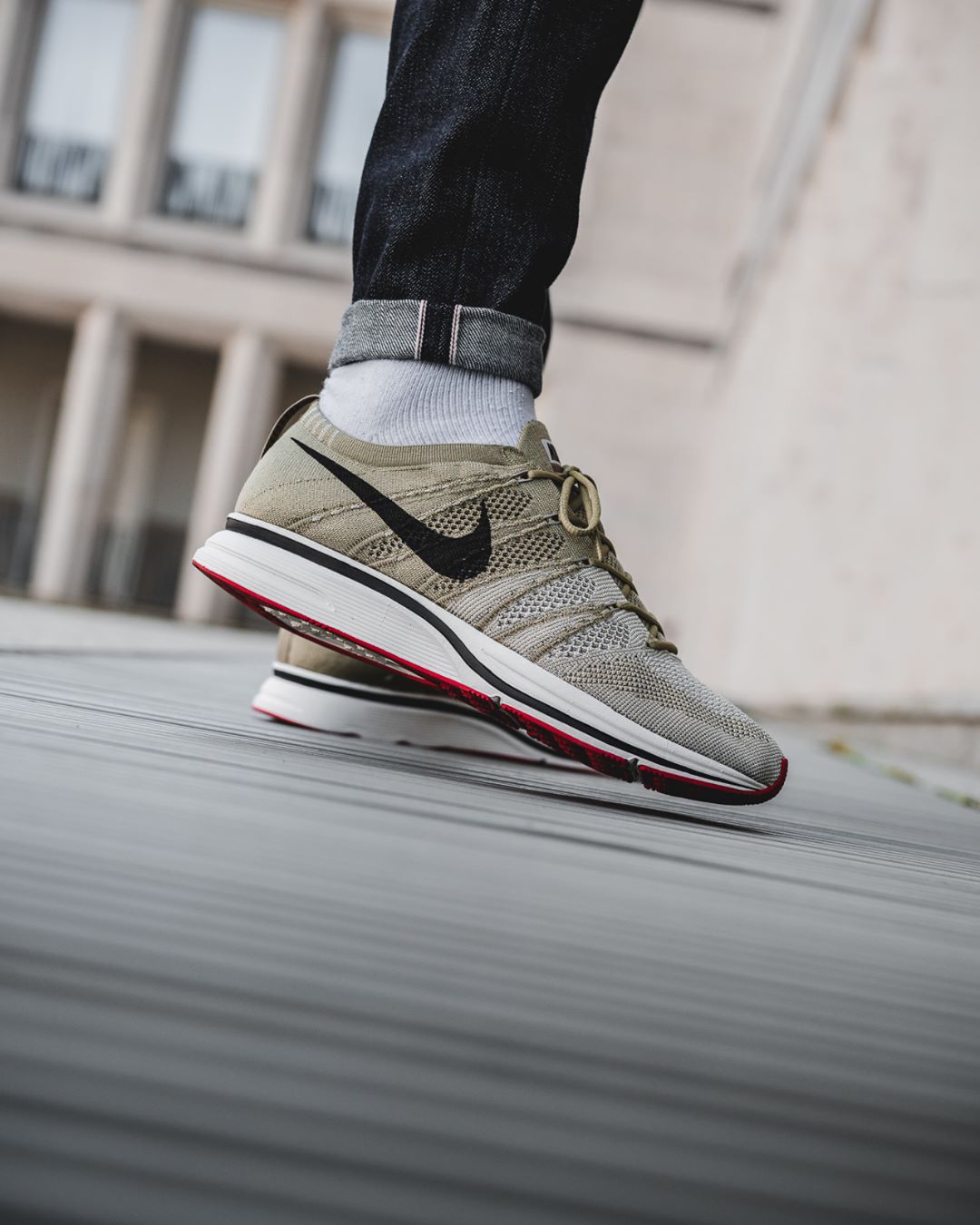 nike flyknit trainer velvet brown