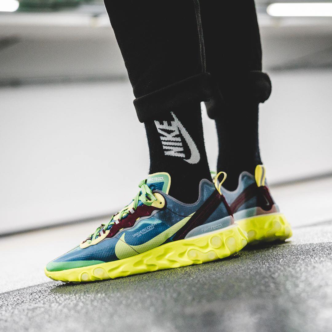 react element 87 x undercover lakeside