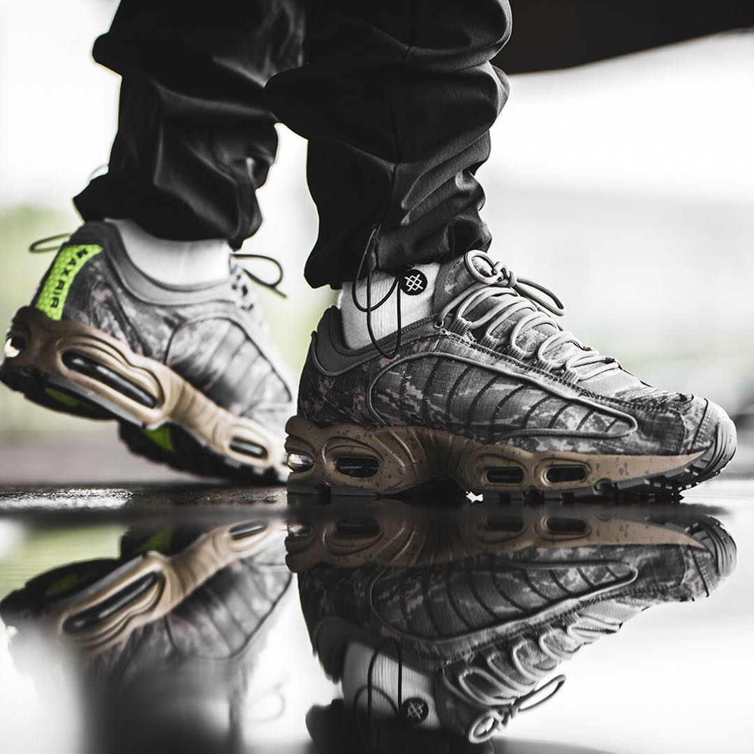 Insidesneakers Nike Air Max Tailwind Iv Sp Dark Stucco Bv1357 001