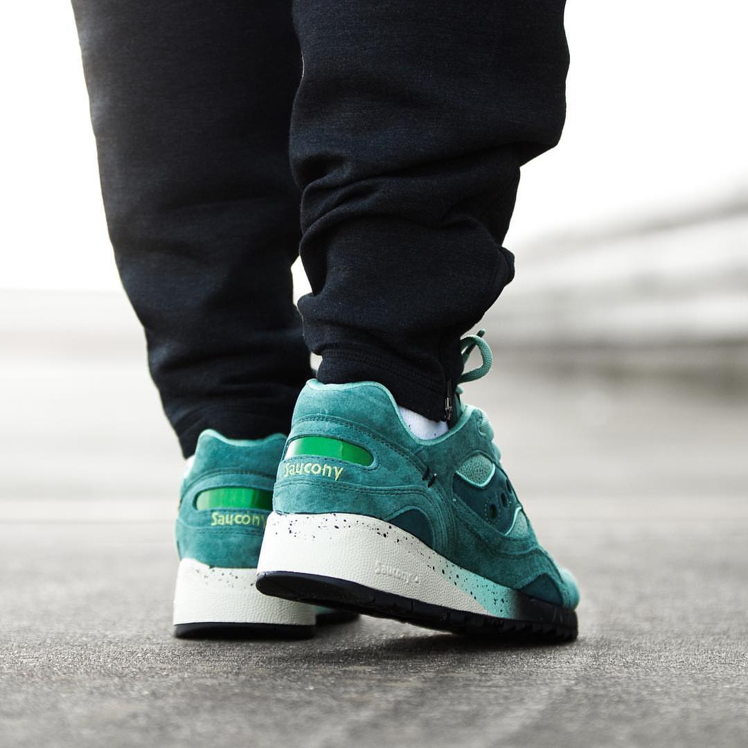 saucony shadow 600