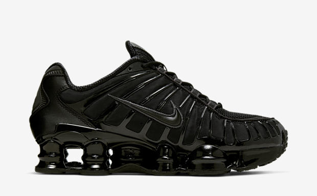 nike shox inside
