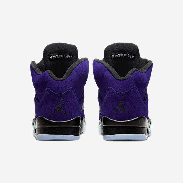 Air Jordan 5 Retro
« Alternate Grape »