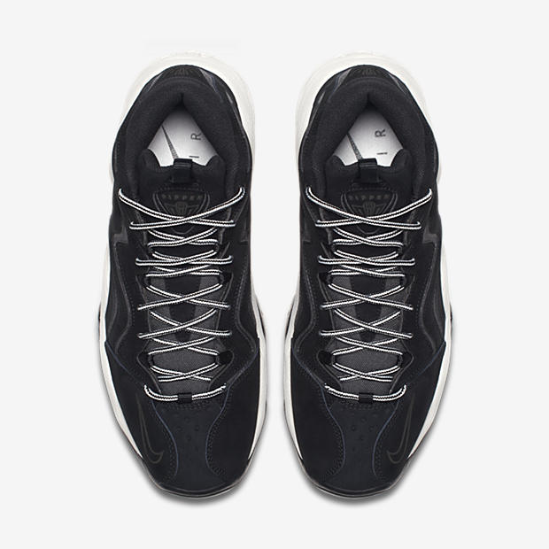 Nike Air Pippen
Black / Vast Grey