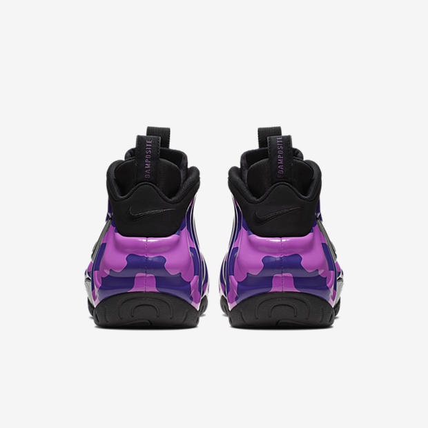 Nike Air Foamposite Pro
« Purple Camo »