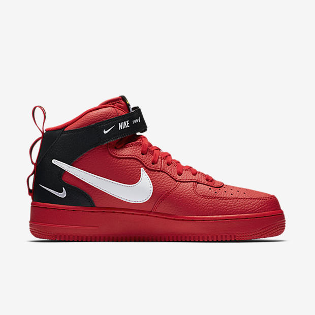 Nike Air Force 1 Mid 07 LV8
Red / Black