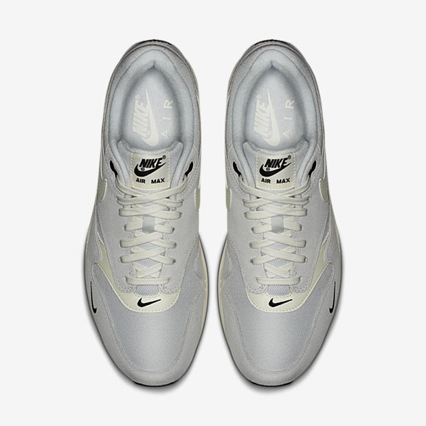 Nike Air Max 1 Premium
Pure Platinum