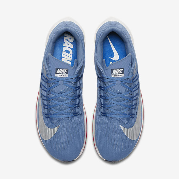 Nike Zoom Fly
Blue / Summit White