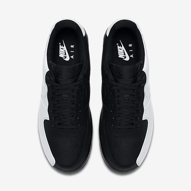 Nike Air Force 1 07 Premium
Black / White