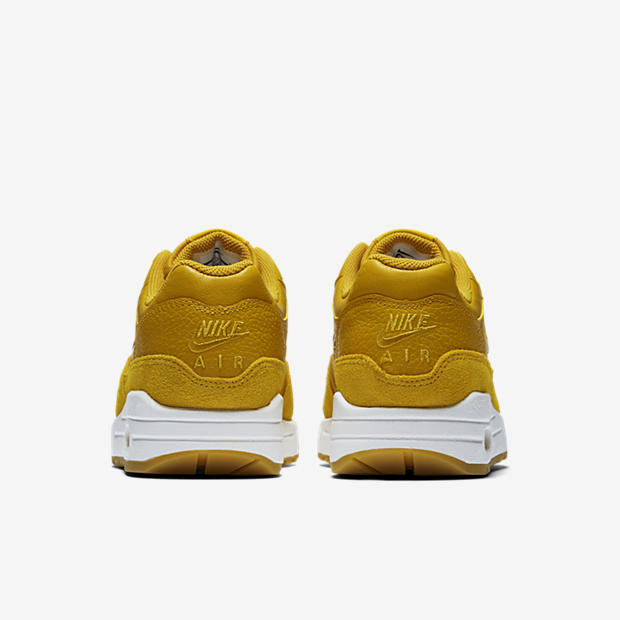 Nike Air Max 1 Premium SC
Yellow / White