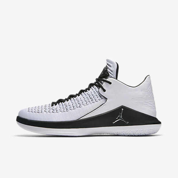 Air Jordan 32 Low
White / Silver / Black