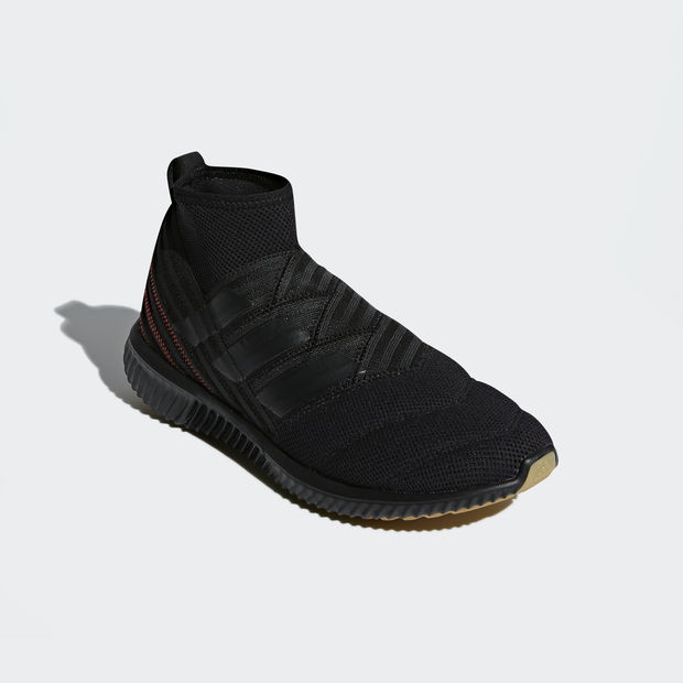 Adidas Nemeziz Mid
Core Black
