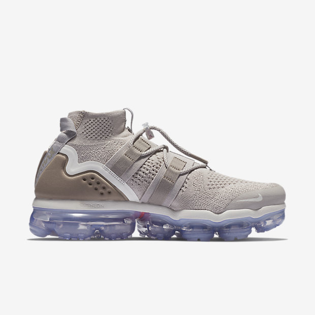 Nike Air VaporMax Flyknit Utility
Moon Particle / Persian Violet