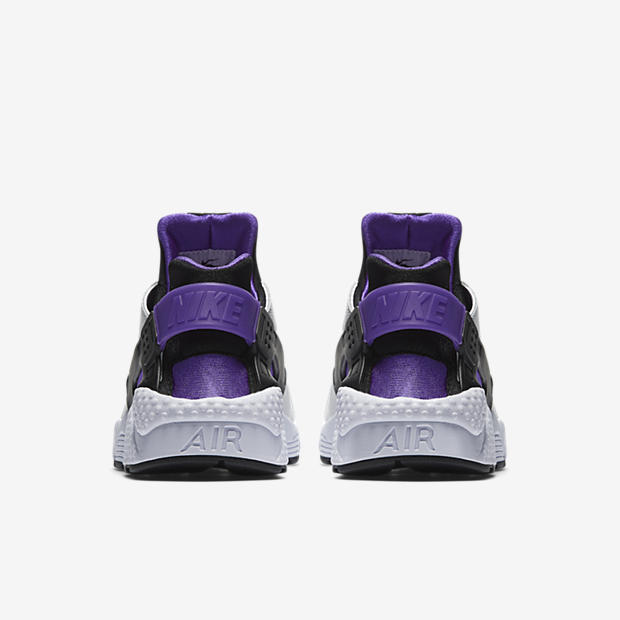 Nike Air Huarache Run 91
White / Purple Punch