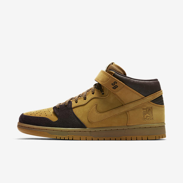 Nike SB Dunk Mid Pro
« Lewis Marnell » 