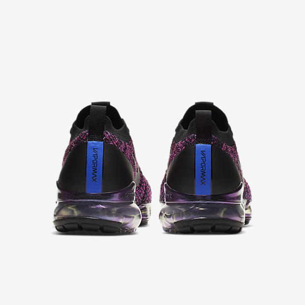 Nike Air VaporMax Flyknit 3
Black / Purple
