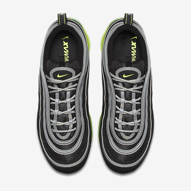 Nike Air VaporMax 97
Black / Volt