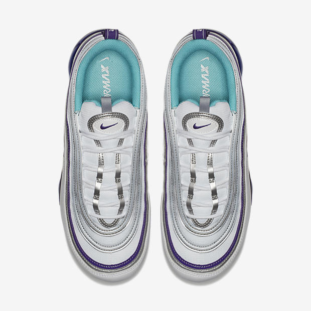 Nike Air Vapormax 97
White / Varsity Purple