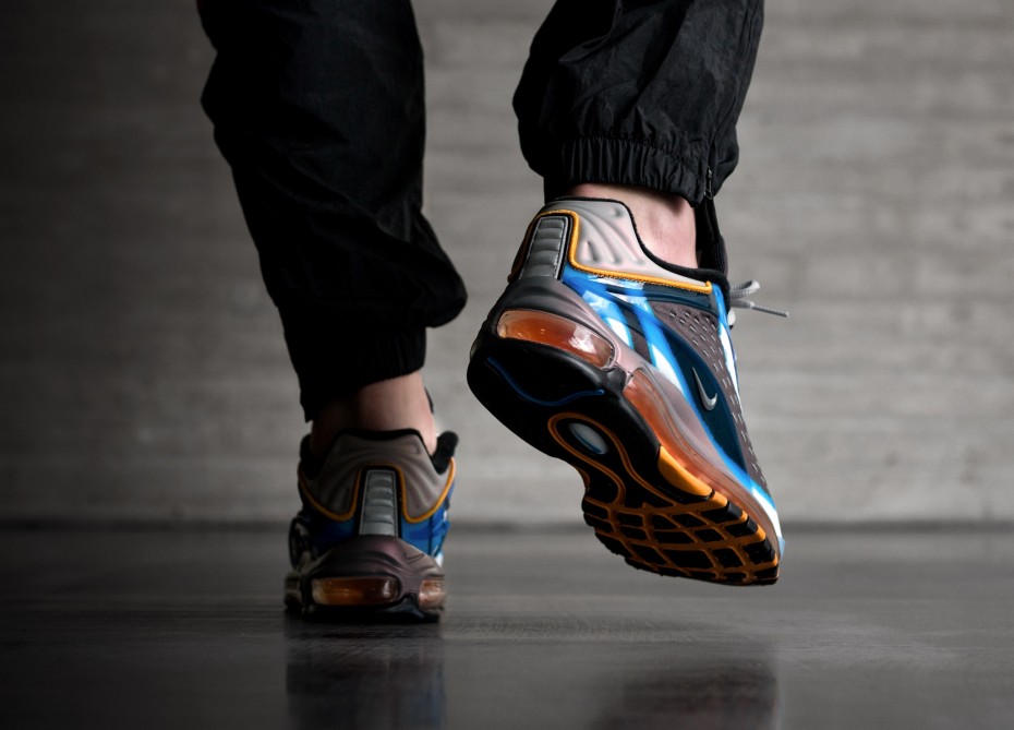 Nike Air Max Deluxe
Photo Blue