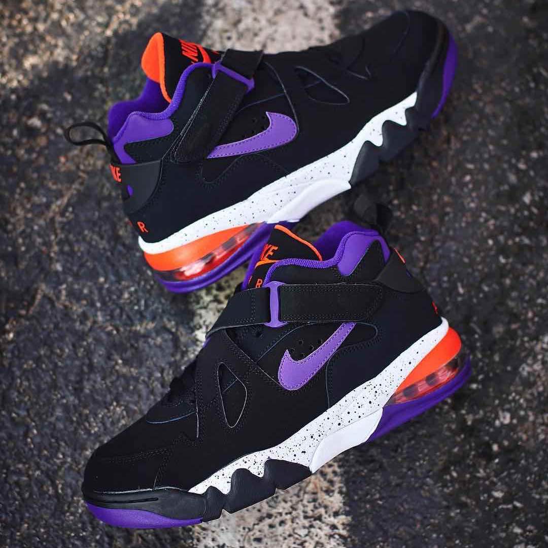 Nike Air Force Max CB
Black / Purple
