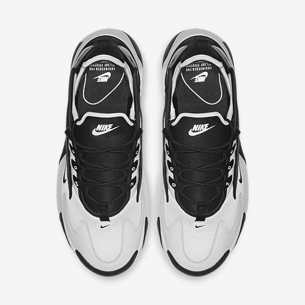 Nike Zoom 2K
White / Black