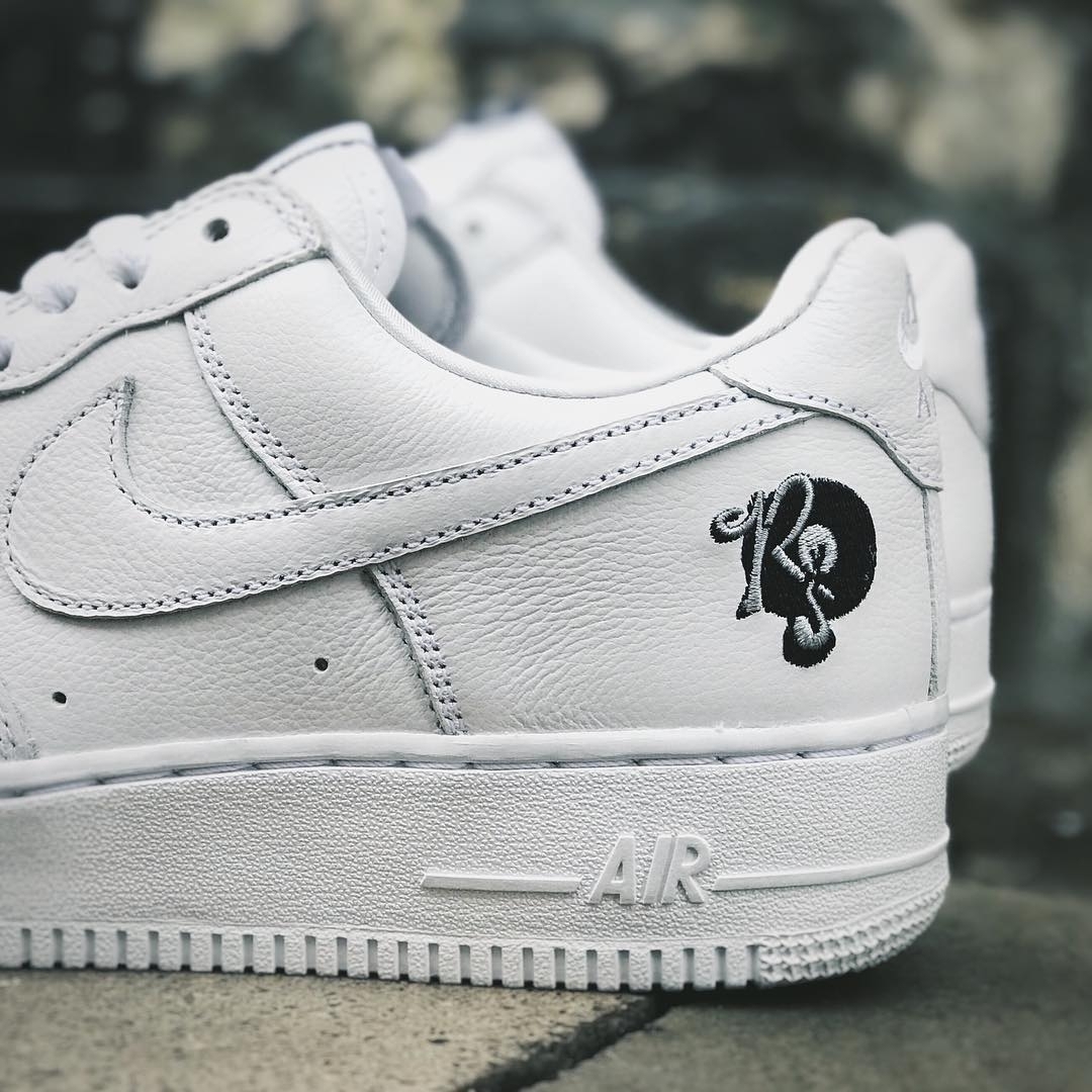 nike air force 1 roc a fella