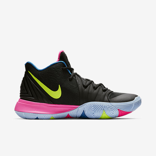 Nike Kyrie 5
« Just Do It »