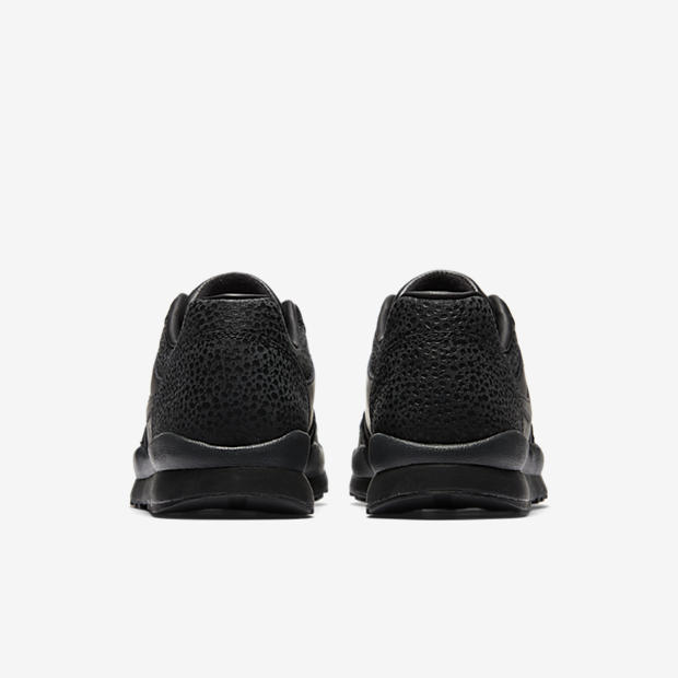 Nike Air Safari
Black / Anthracite