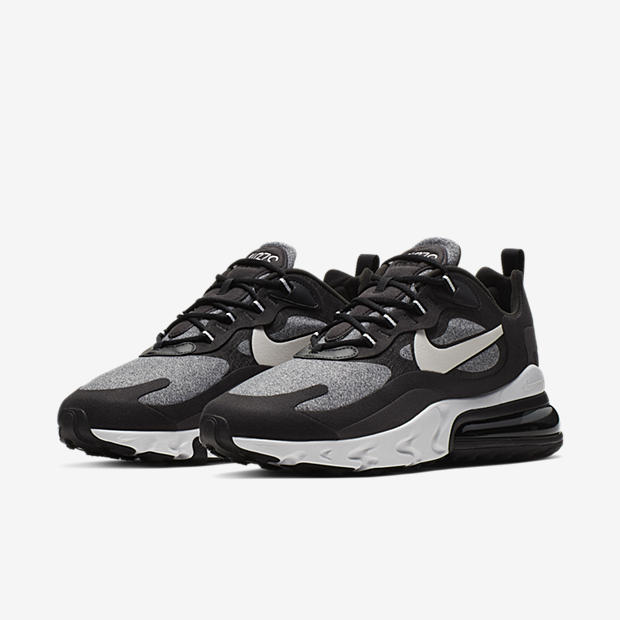 Nike Air Max 270 React
Black / Vast Grey