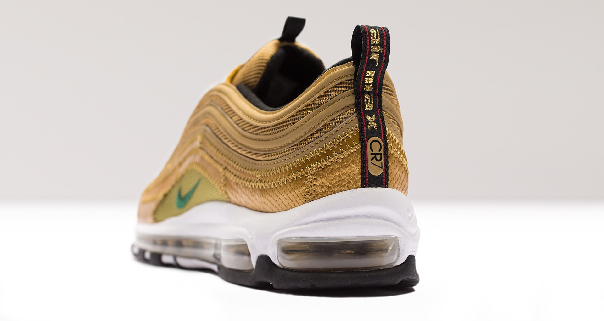 Nike Air Max 97 CR7
« Golden Patchwork »