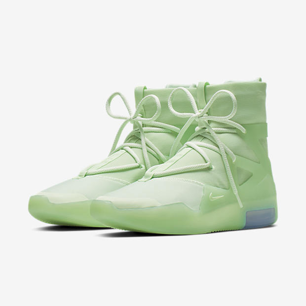 Nike Air Fear Of God 1
« Frosted Spruce »