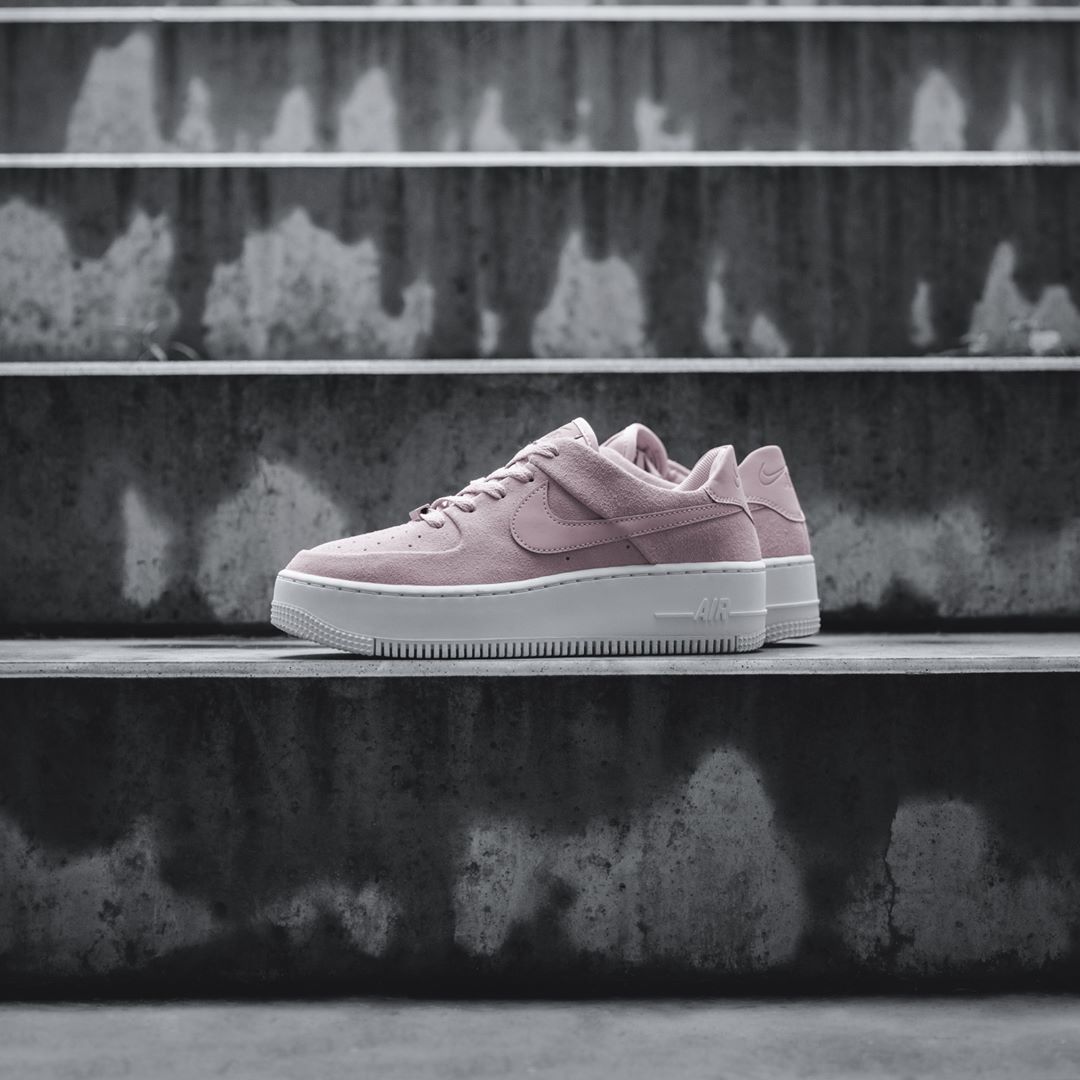 nike air force 1 sage low barely rose