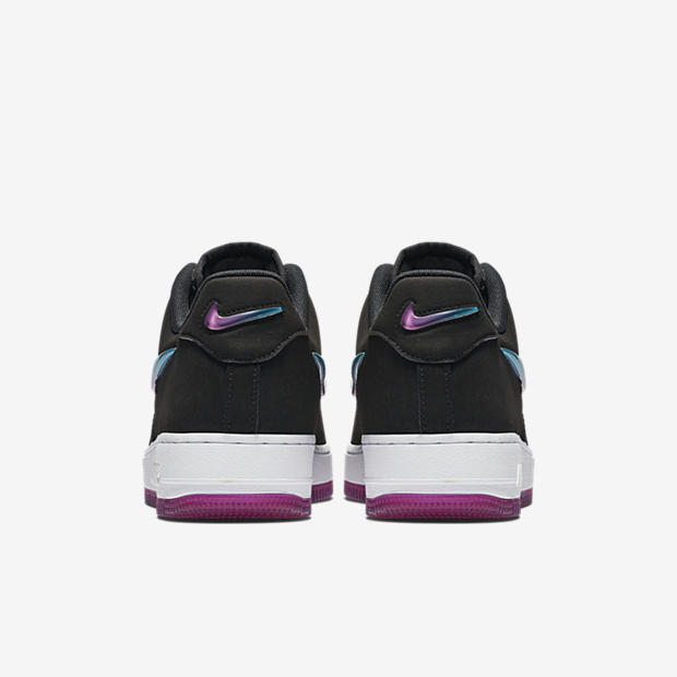 Nike Air Force 1 07 PRM 2
Black / Purple