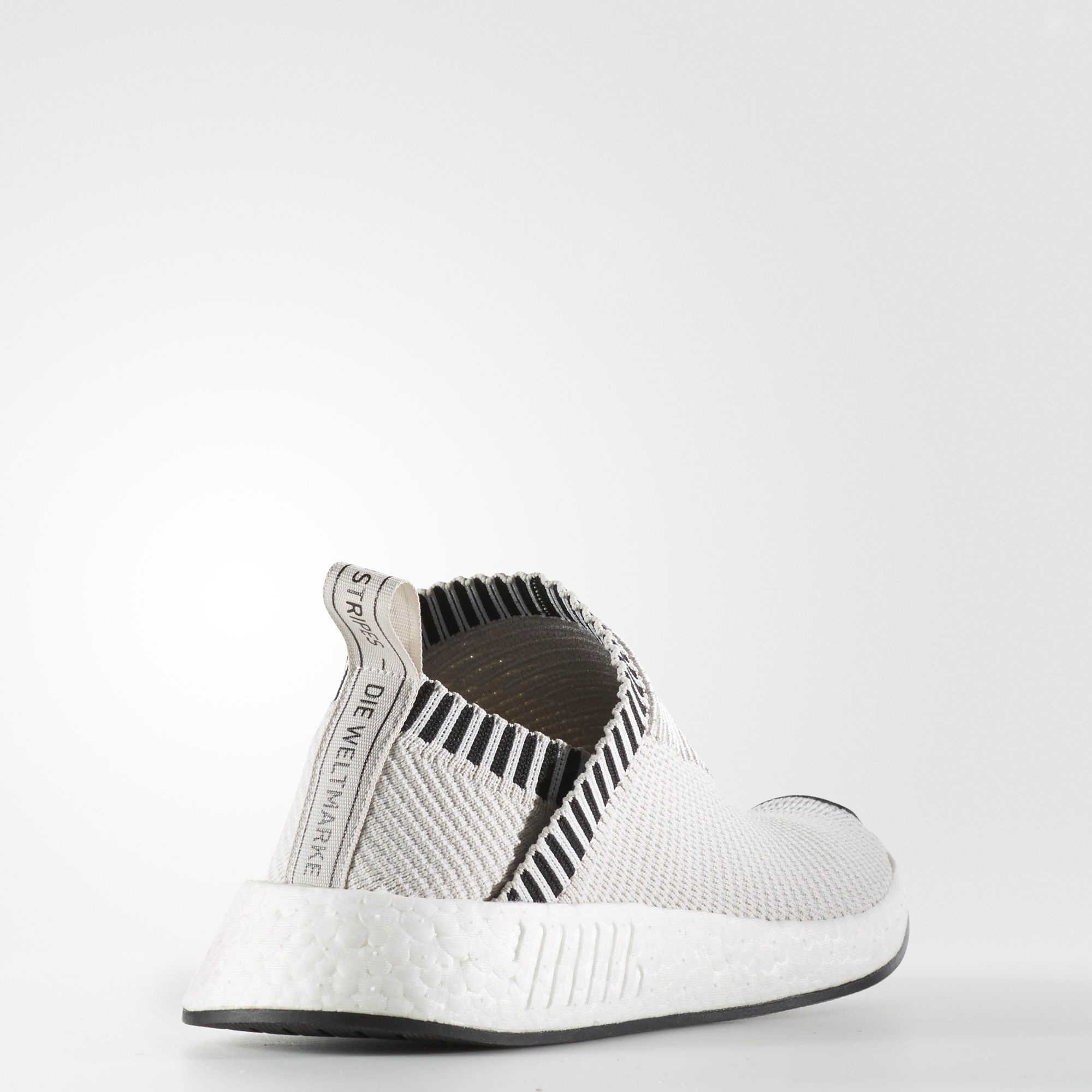 Adidas W NMD_CS2 Primeknit
Pearl Grey / Footwear White