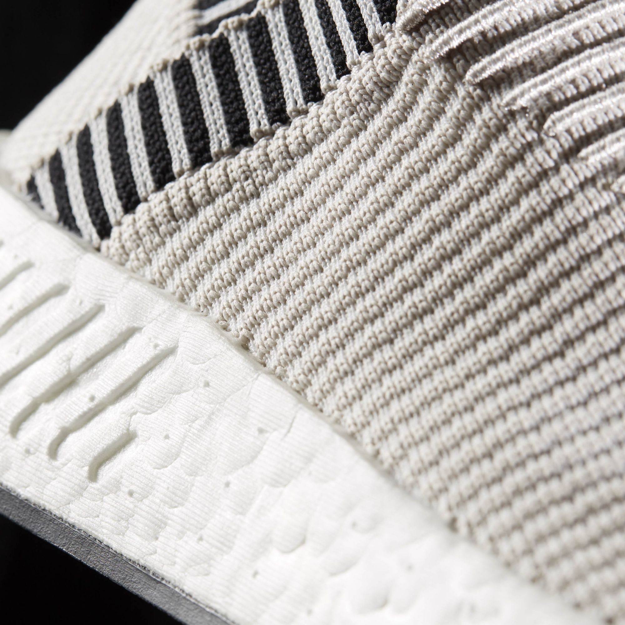 Adidas W NMD_CS2 Primeknit
Pearl Grey / Footwear White
