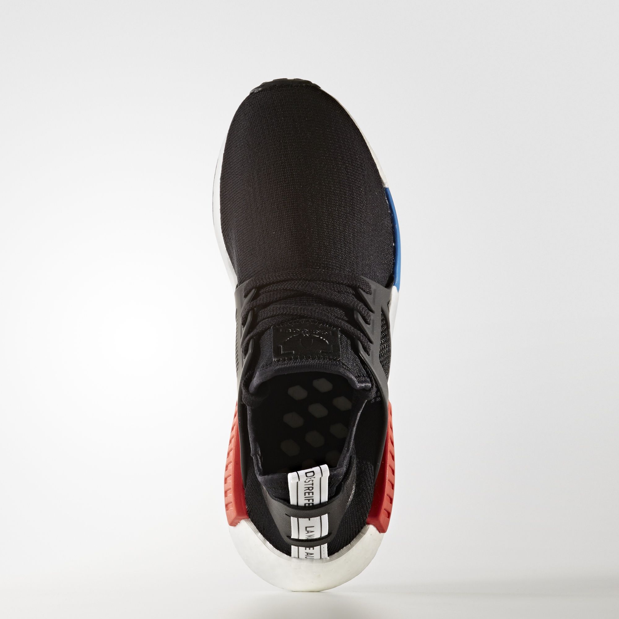 Adidas NMD_XR1
Core Black / Footwear White