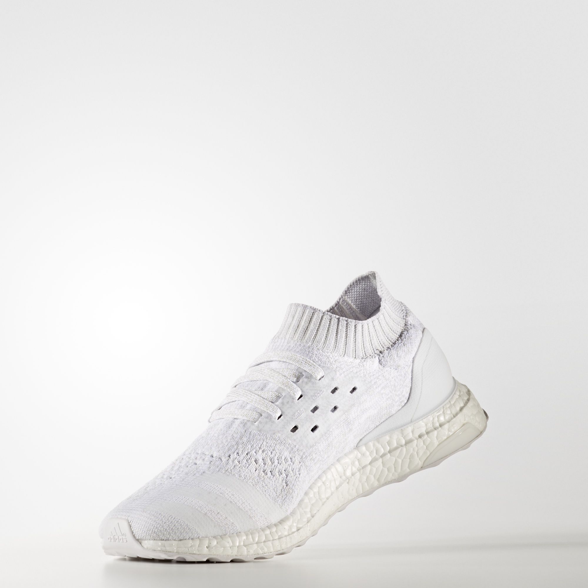 Adidas Ultra BOOST Uncaged
« Triple White »