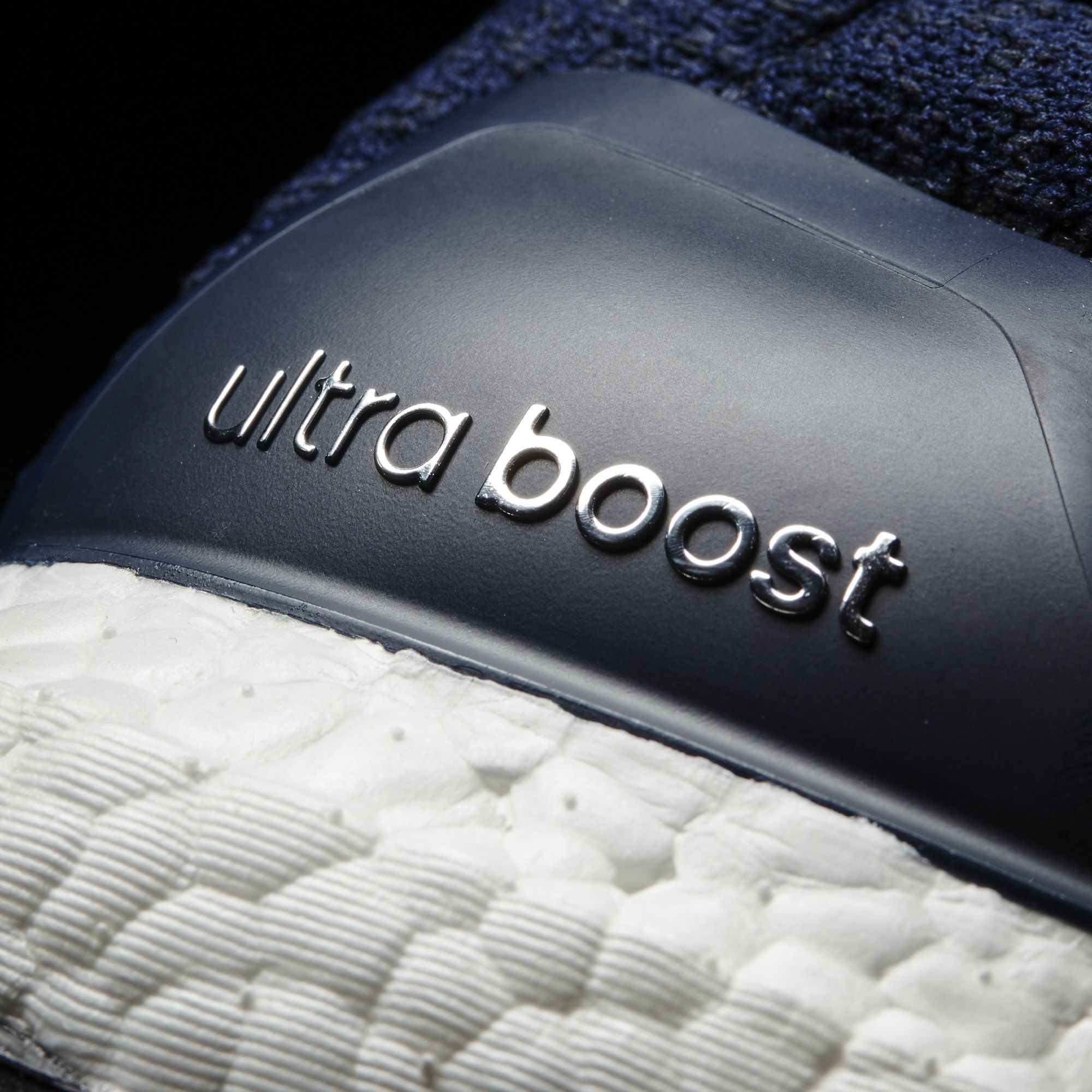 Adidas Ultra Boost 3.0
Collegiate Navy / Night Navy
