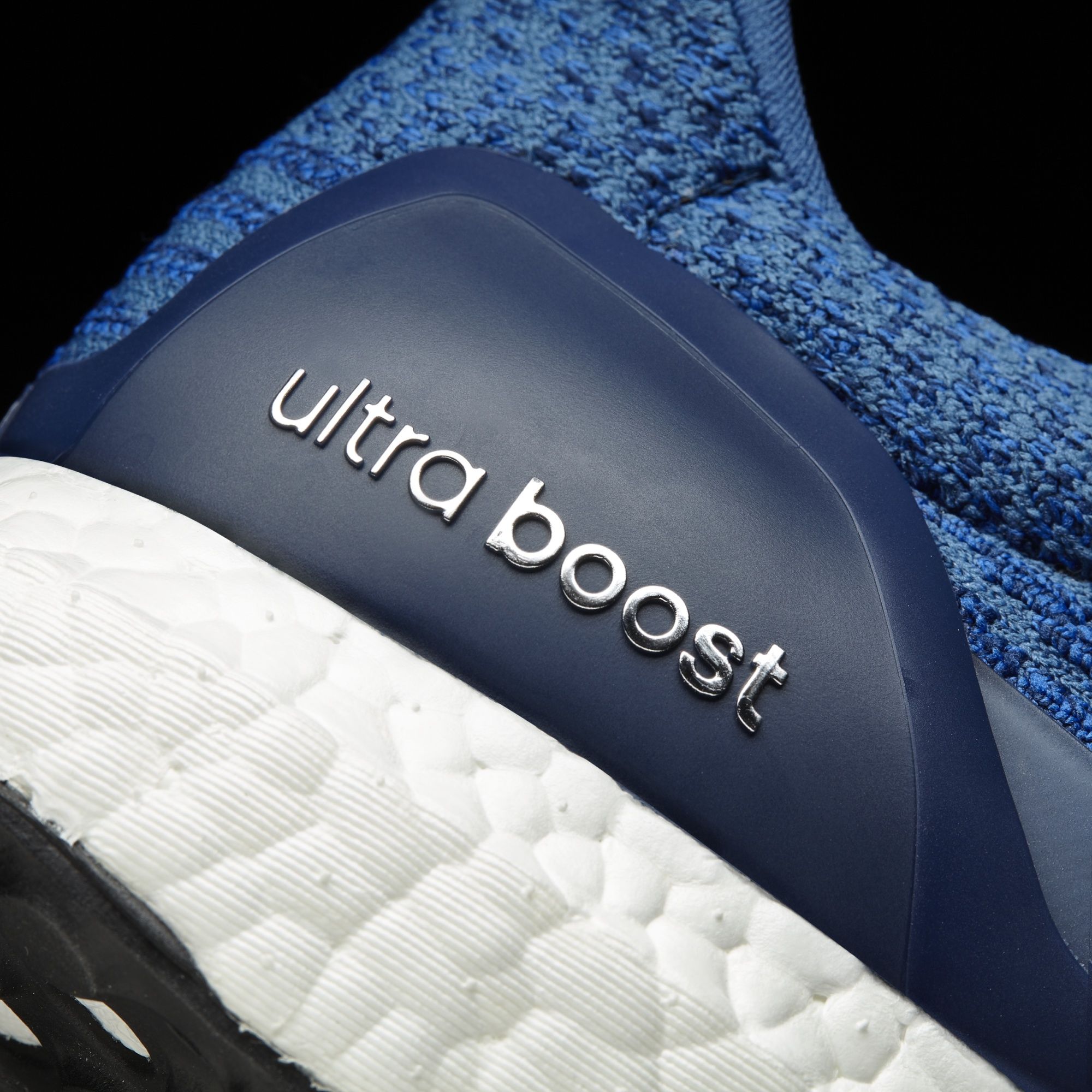 Adidas Ultra Boost
Core Blue / Mystery Blue